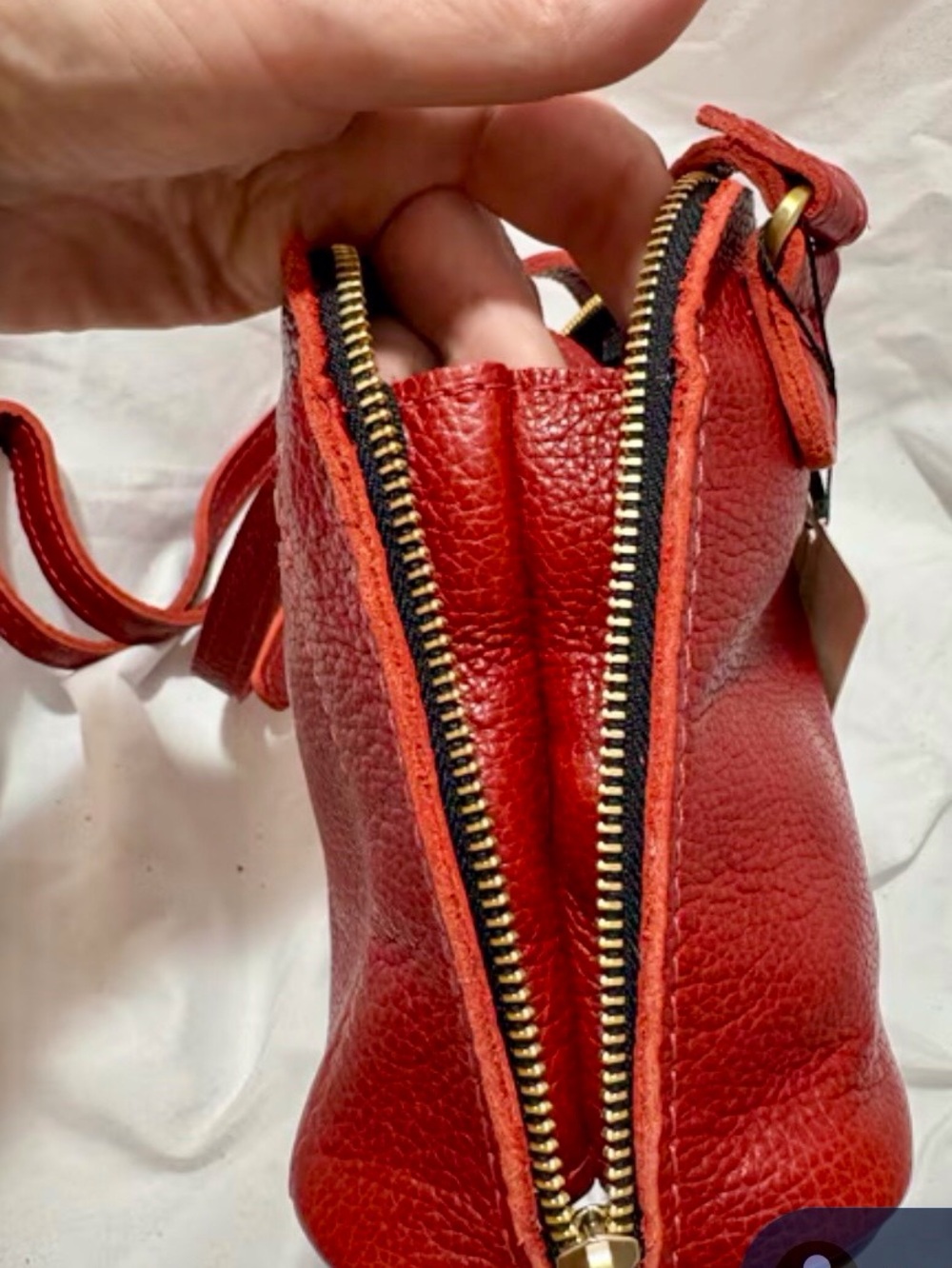HTF Portland Leather Small Luna in Chili Red - Picture 5 of 7